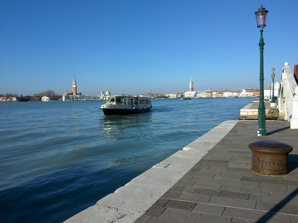 Casa Loredana Hotel Venezia Esterno foto